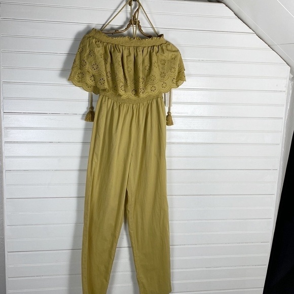 Happy X Nature Eyelet Halter Jumper Size XS